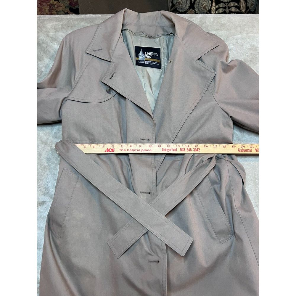 Vintage Khaki London Fog Womens 12R Trench Coat With Zip Out Lining
